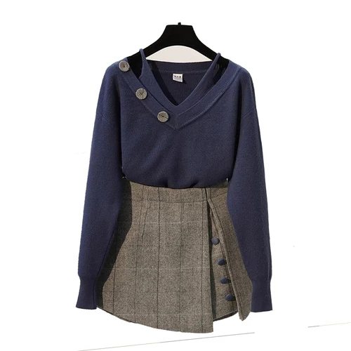 

Осенняя одежда больших размеров, новый пуловер с V-образным вырезом для младшей сестры, свитер, юбка в клетку, два костюма, трикотажная зимня...