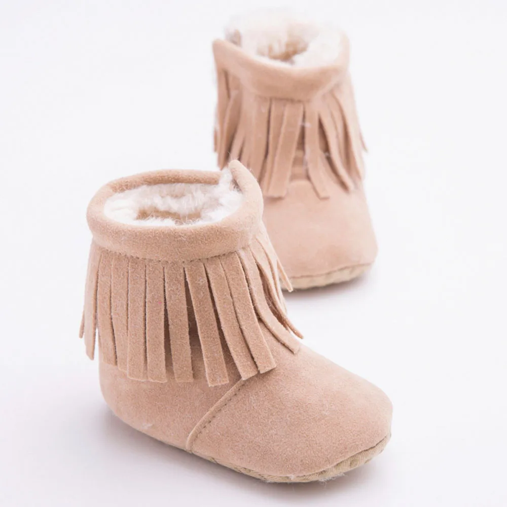 Зимняя обувь для младенцев девочек: сапоги на меху, с меховыми бахромой, для ползунка, с мягкой антискользящей хлопковой подошвой.