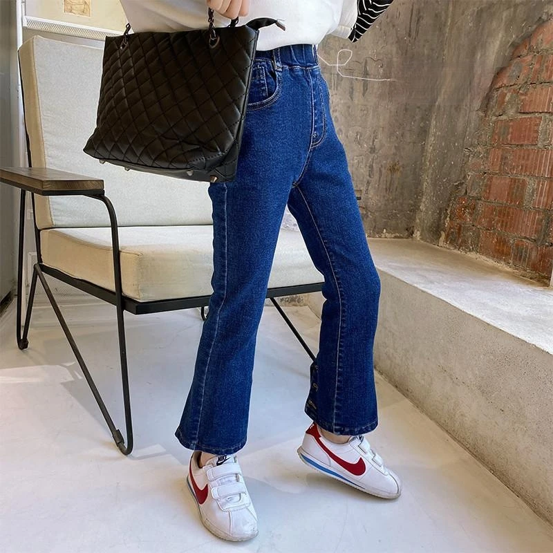 

2021 сезон весна-осень; Новинка; Для девочек, джинсовые штаны, детские джинсы-клеш, детская одежда для девочек в винтажном стиле; С высокой тали...