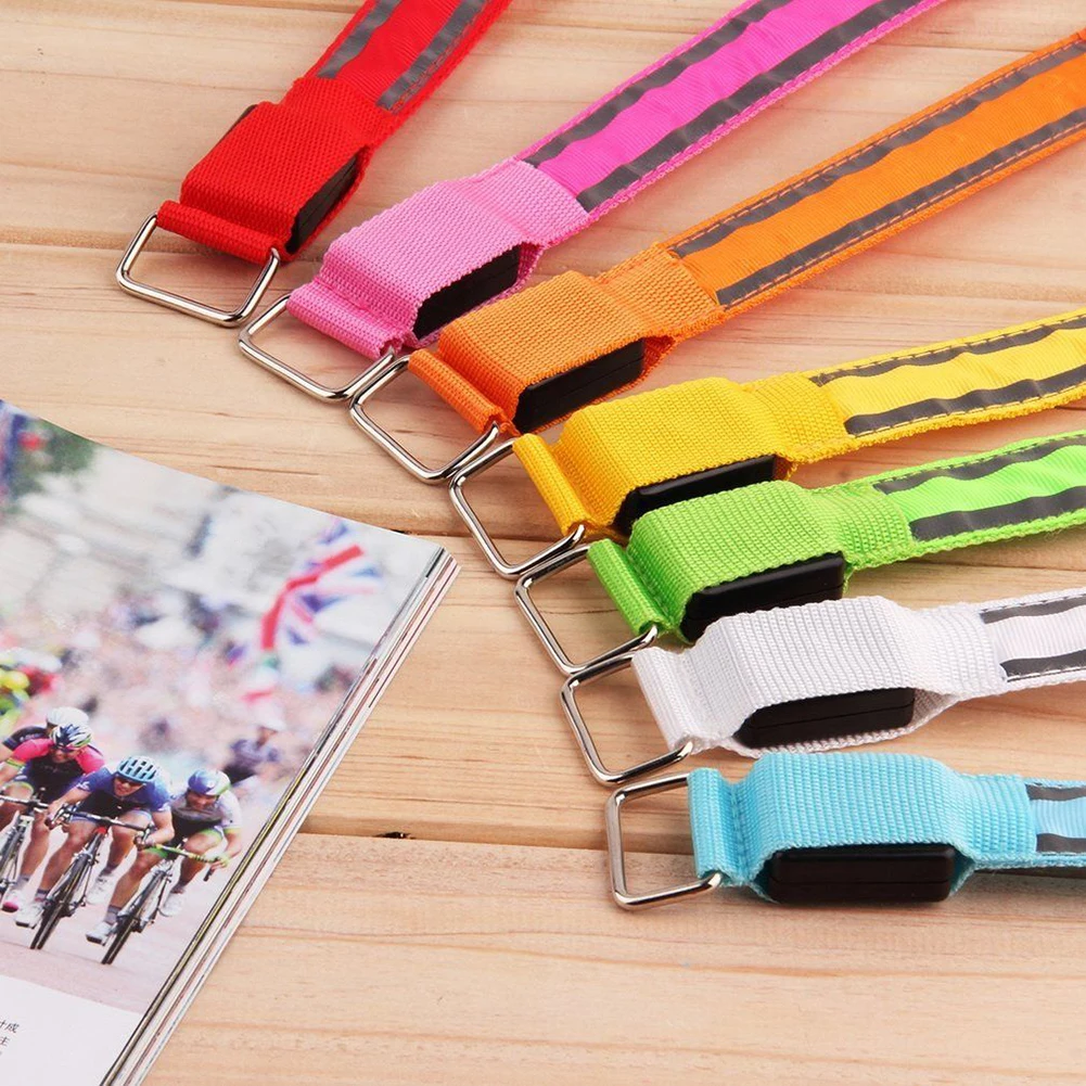 Спорт на открытом воздухе ночного бега нарукавник в Корейском стиле