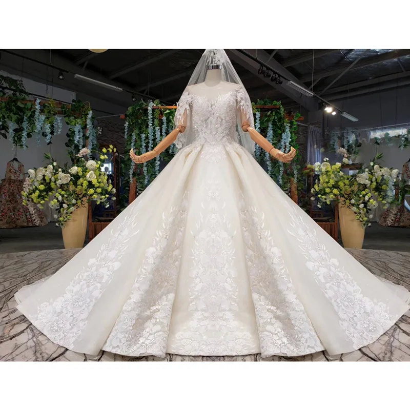 

BGW HT4138 Vintage Wedding Dress Lace Sleeves Illusion O-neck Ball Gown Wedding Gowns White With Train Vestido De Noiva 2020