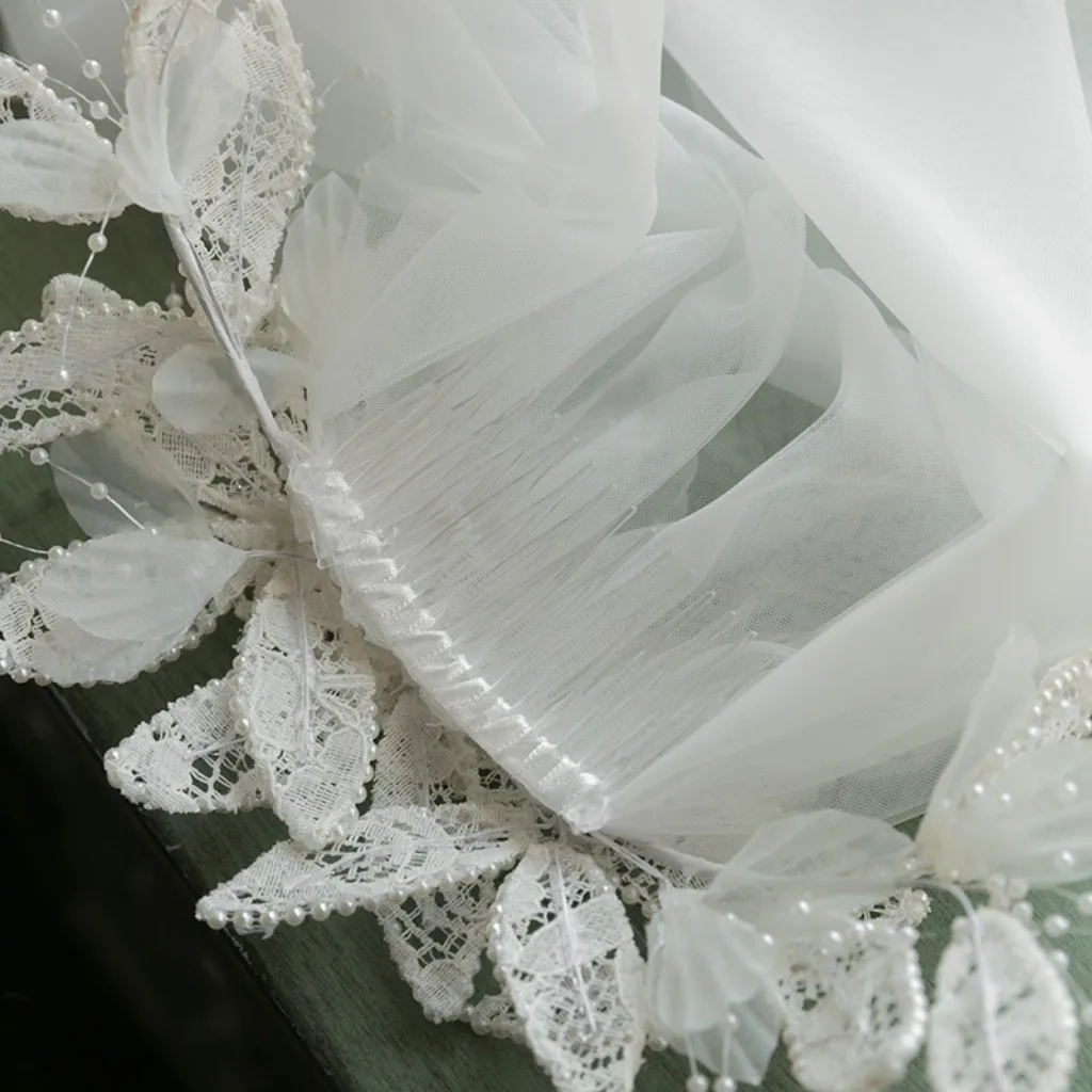 

Wedding Veils With Pearls Flower Elegant Vintage Long Tulle Veil Comb Bride Hair Accessories Handmade Hair Band YSAN1102