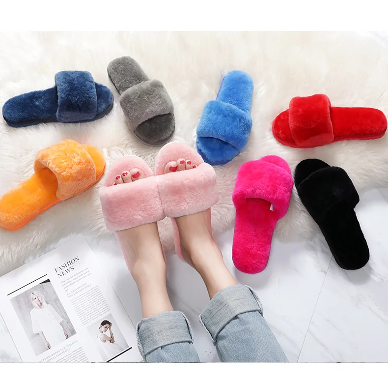 Новые зимние тапочки 2019 разноцветные женские домашние теплые меховые на плоской