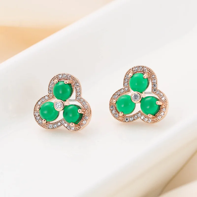 

E050 New Exquisite Simple Temperament Lucky Clover Zircon Girl Stud Earrings Party Gift Wedding Woman Earrings Jewelry 2021