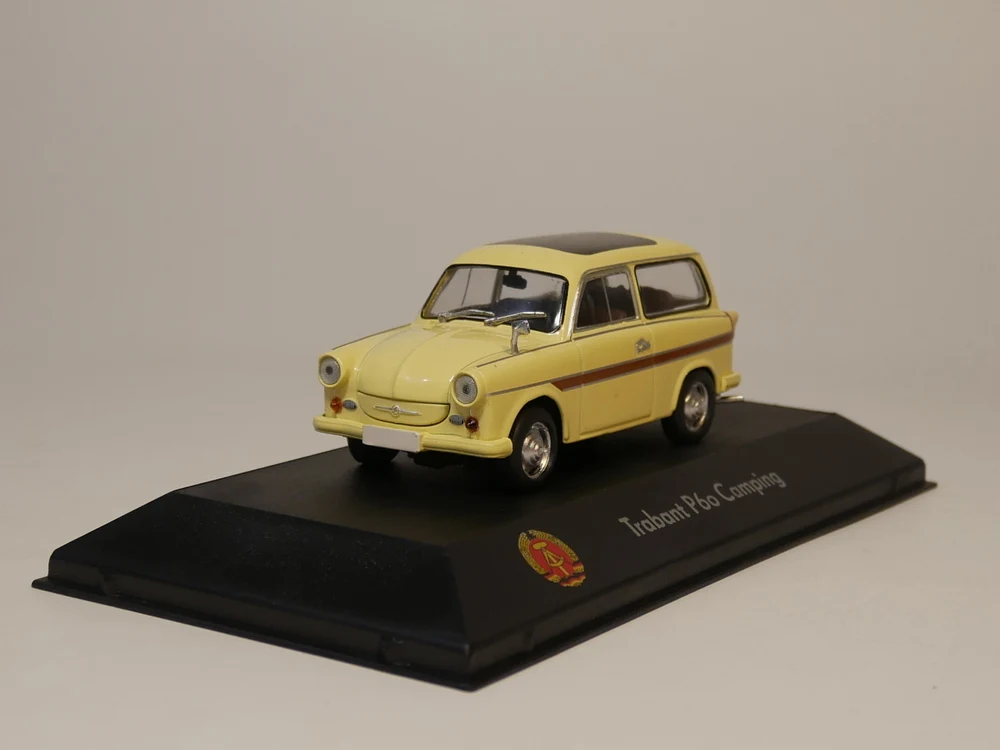 Модель автомобиля Atlas 1:43 Trabant P60 для кемпинга| |