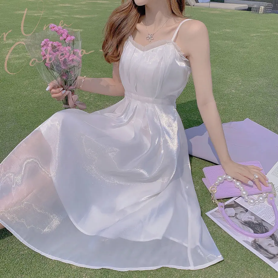 

Women Kawaii Dress Elegant Summer Strap French Vintage Princess Sexy Fairy Dress Female Casual V-neck Party Beach Dress 2021