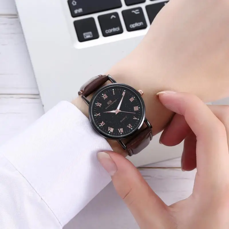 

Fashion Watch Men Casual Leather Strap Quartz Watch Stainless Waterproof Retro Star Roman Numeral Scale men Watch Clock