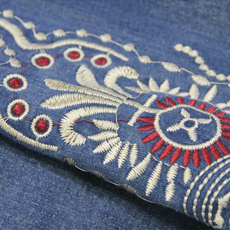 

2021 spring new mid-length coat women European and American fashion embroidery double breasted slim denim jacket women coat