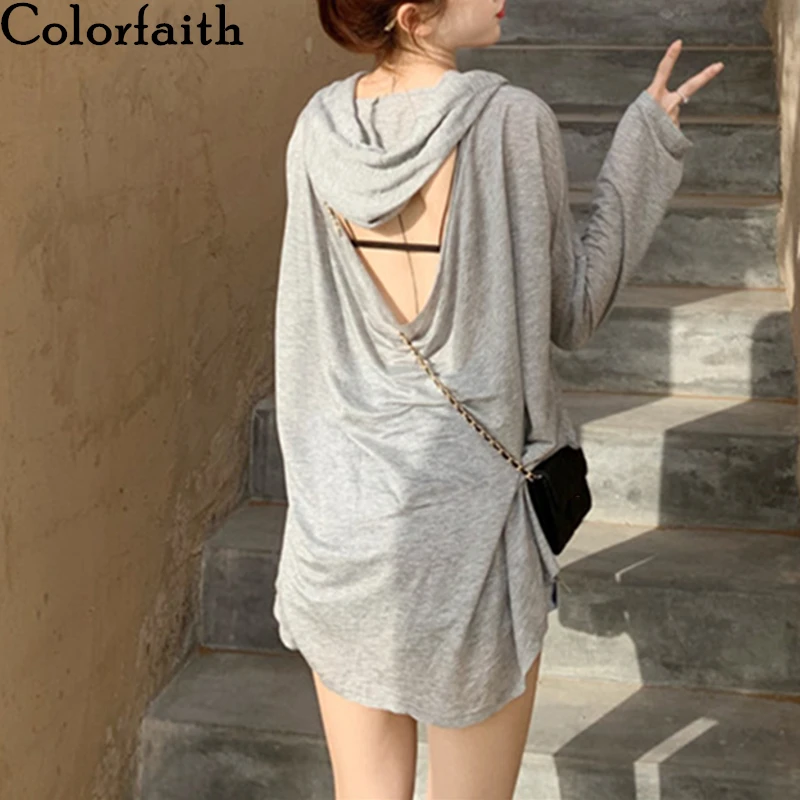 Женская футболка с капюшоном и вырезами свободного покроя | одежда