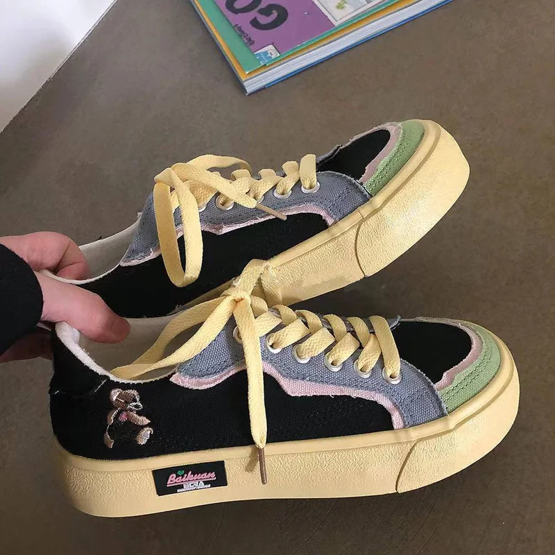 

Vintage Women Espadrilles Kawaii Bear Embroidery Zapatillas Mujer Mix Color Patchwork Canvas Sneakers Casual Sutuents Footwear
