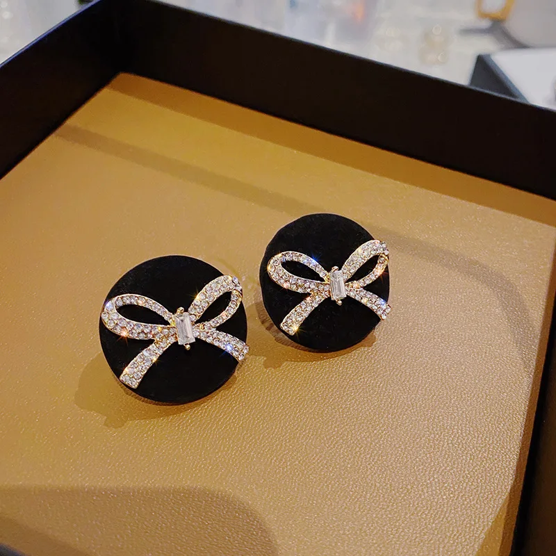 

Black Stud Earrings Fashion Jewelry 2021 Trend Vintage New Bowknot Earing for Women European Korean Trendy Elegant Luxury Design