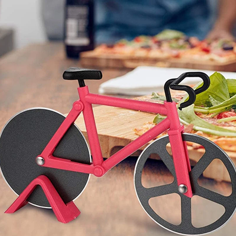 

2 Pcs Bicycle Shaped Pizza Cutter Dual Cutting Wheels Bike Pizza Slicer with Stand for Pizza Kitchen Gadgets