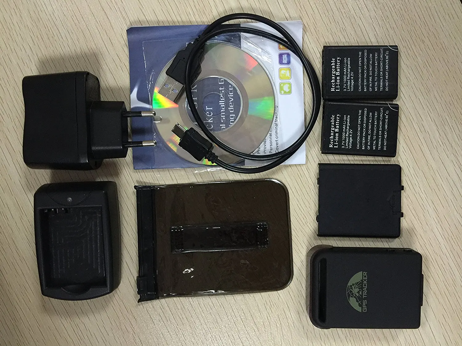 Автомобильный смарт трекер Anysun Tk102 с пультом дистанционного управления версией