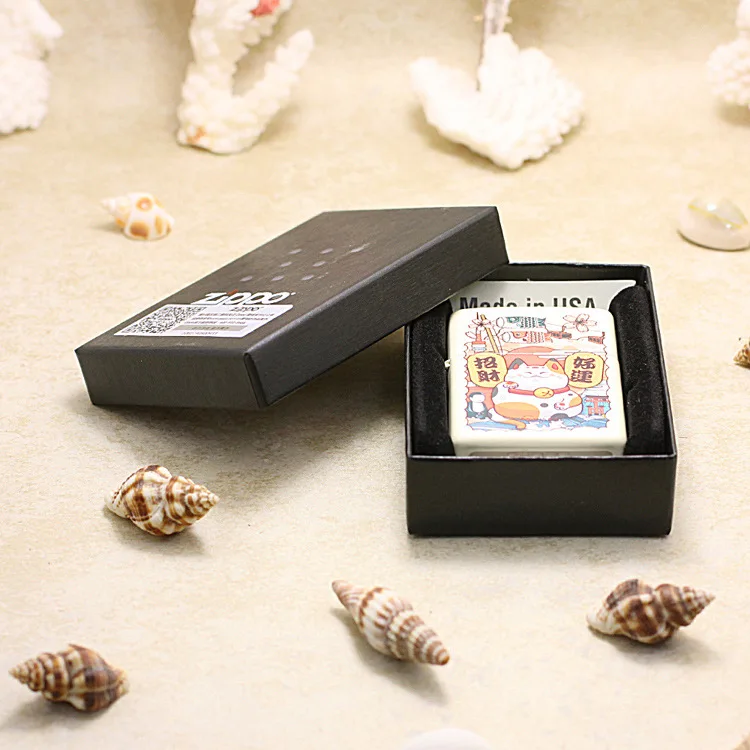 

Genuine Zippo oil lighter copper windproof Beige Maneki Neko cigarette Kerosene lighters Gift With anti-counterfeiting code