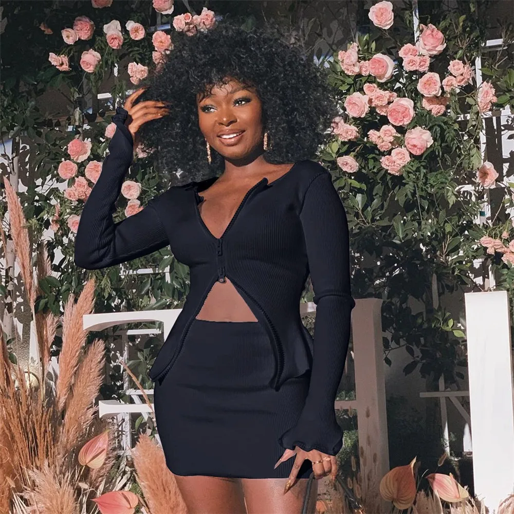 Трикотажный комплект из двух предметов с юбкой в рубчик 2020 Женский