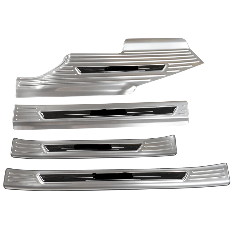 

For Chevrolet Blazer RS 2020 High-quality Stainless Steel Threshold bar Trunk Threshold Guard Plate Anti-Scratch Car Styling