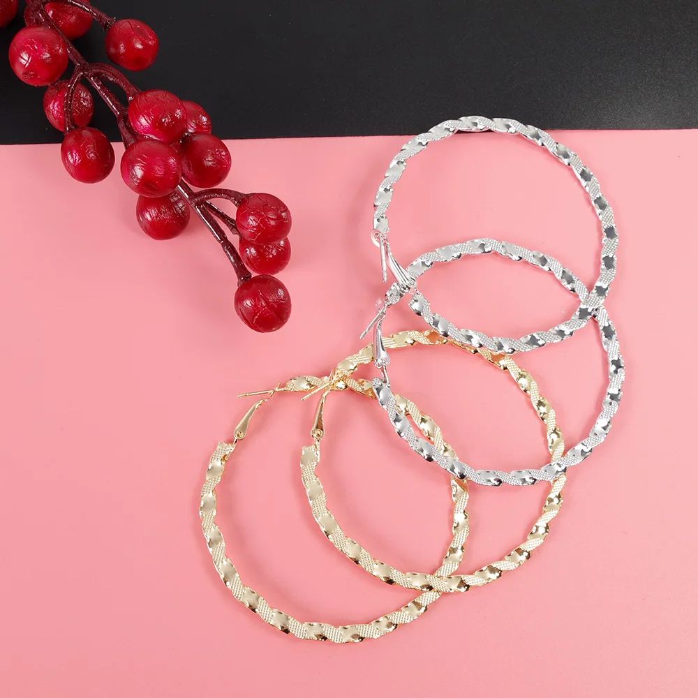 

1Pair Fashion Women Girl Trendy Large Hoop Earrings Big Smooth Circle Earrings Brand Loop Earrings Jewelry