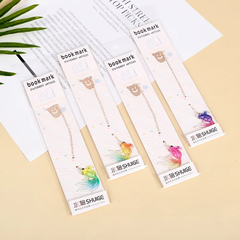 Комплект из 2 предметов Kawaii Цвет подвеска в виде золотой рыбки Закладка