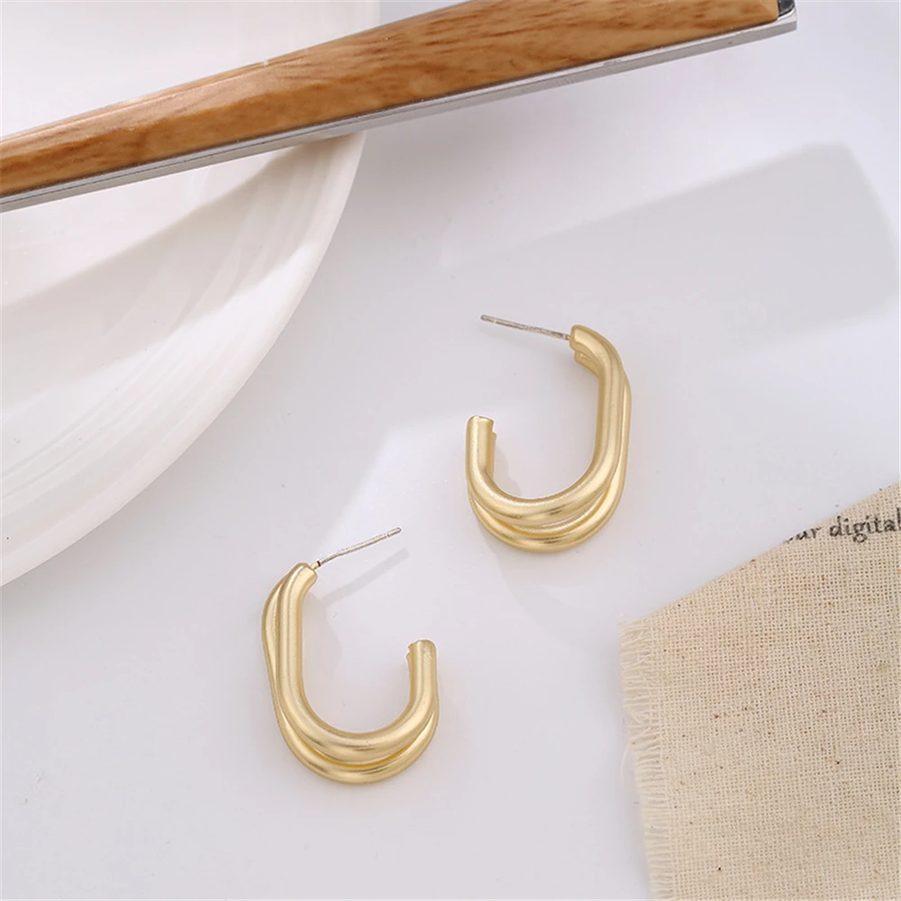 Серьги гвоздики женские в стиле Хан простые металлические украшения древних