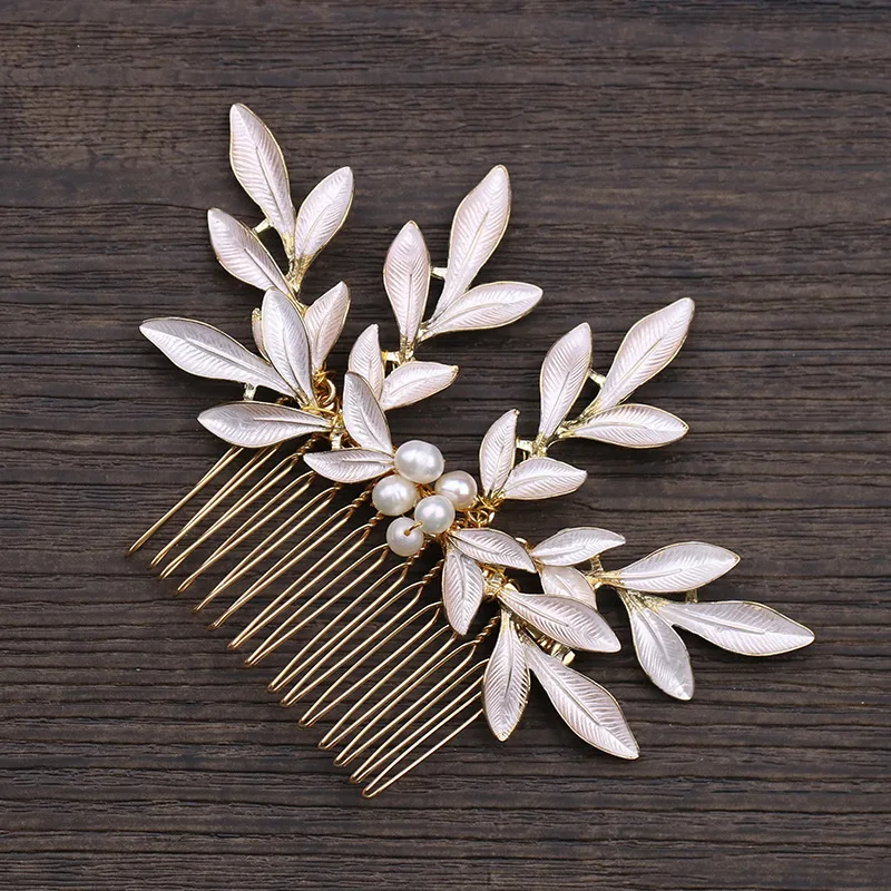 Alloy leaf shape insert comb freshwater pearl hair wedding dress accessories photo studio retro shooting bridal | Свадьбы и