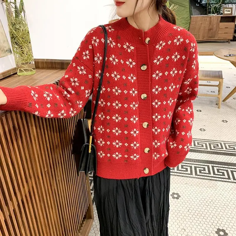 

Women 2020 Autumn Winter New Floral Print Cardigan Female O-neck Knitted Sweater Coat Ladies Single Breasted Loose Outwear P230
