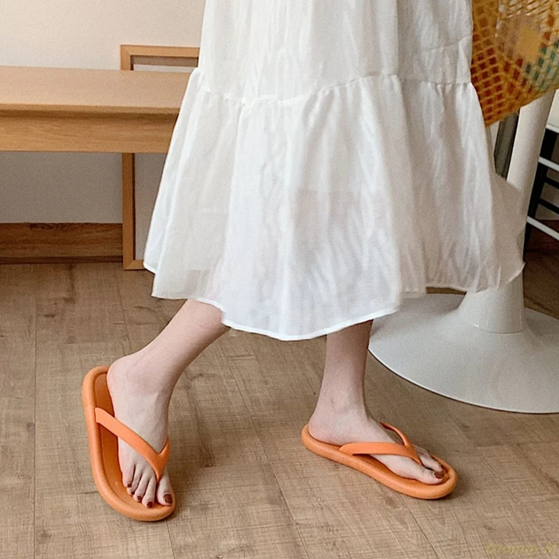 

Indoor Flip Flops Men Women House Slippers Woman Flip Flop For Beach Shoes Soft Women's Home Slippers Thong Sandals Women 2021