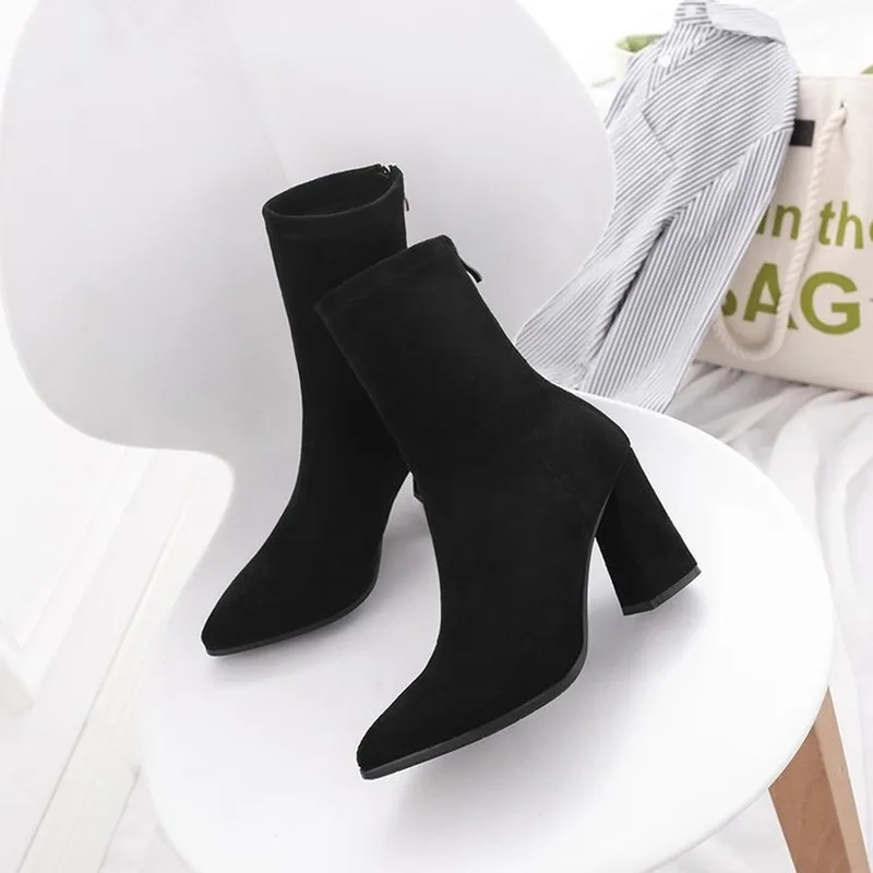 

New Women Boots Autumn/winter European and American Ankle Boots with Pointed Toes, Thick Heels and High Heels Shoes Ankle Boots