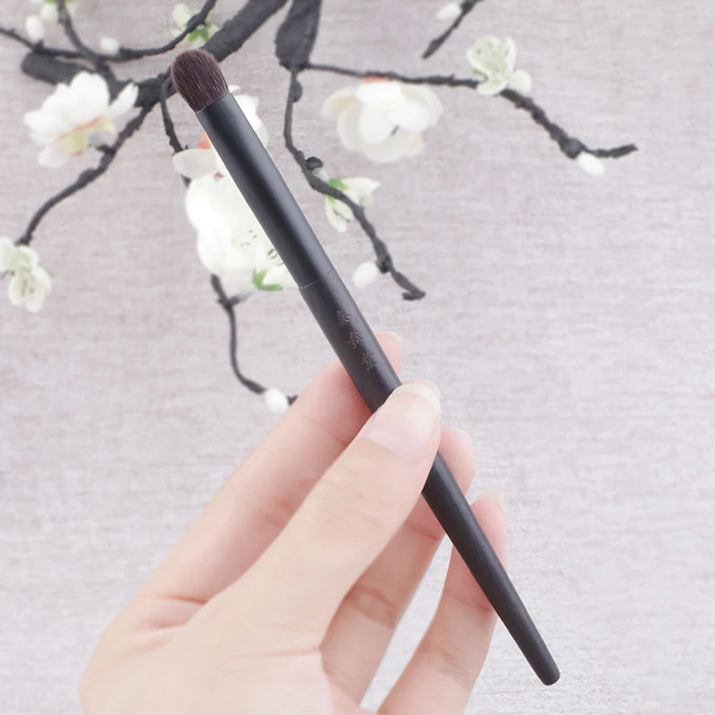 Q1-16 Профессиональная ручная работа кисти для макияжа мягкие Saikoho кисть из