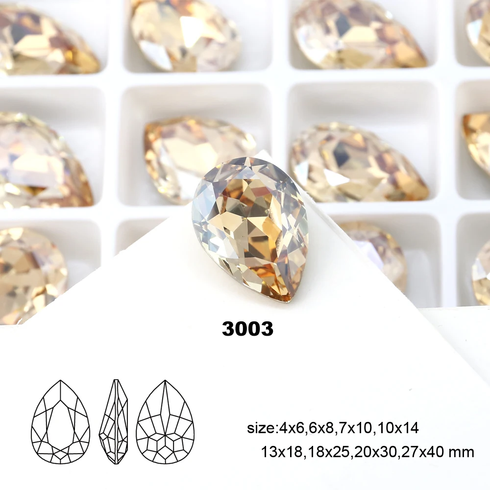 Стразы стеклянные в форме капли с кристаллами 50 шт. |