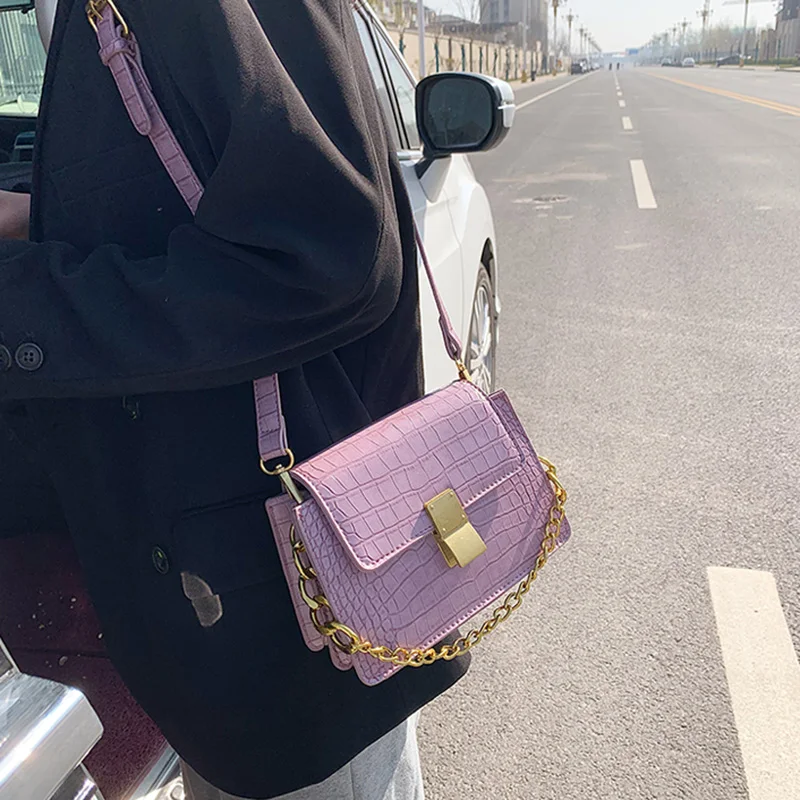 Фиолетовые сумки через плечо из искусственной кожи с крокодиловым узором для