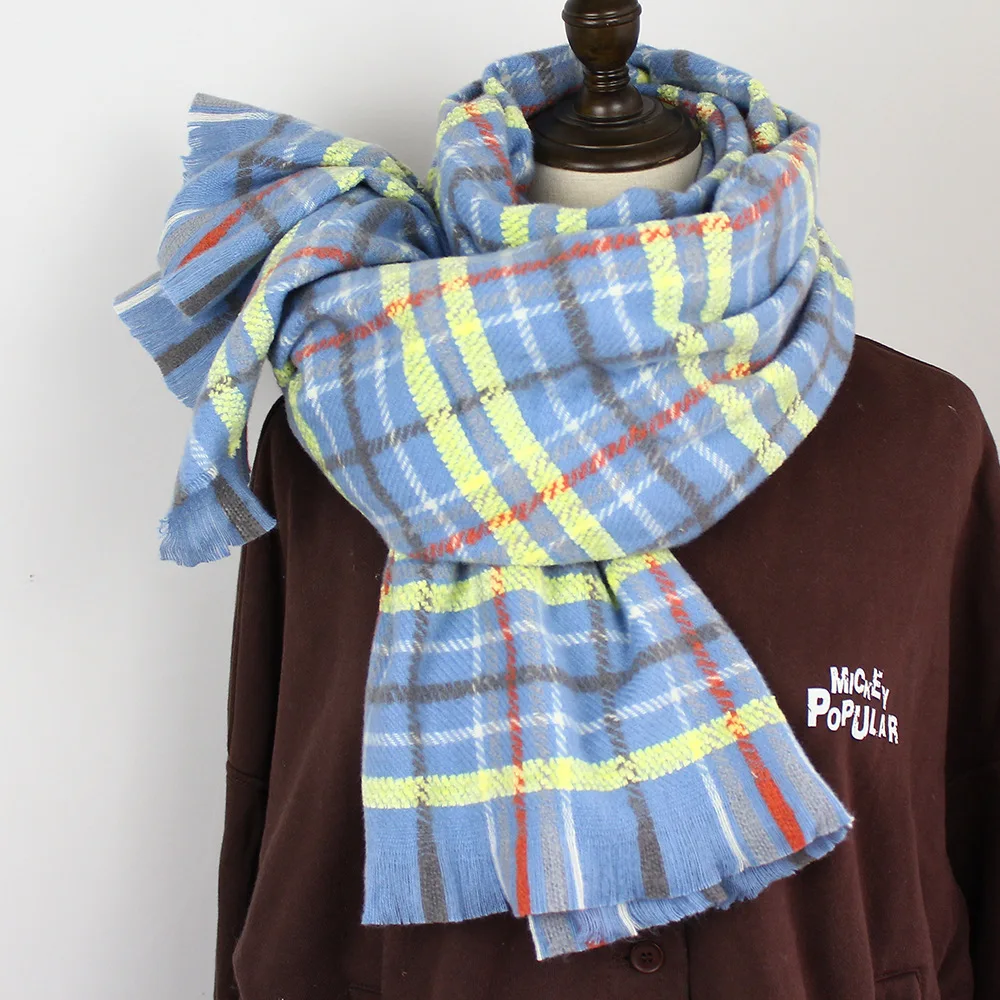 Женские зимние шарфы и палантины в клетку с кисточками мягкие теплые длинные