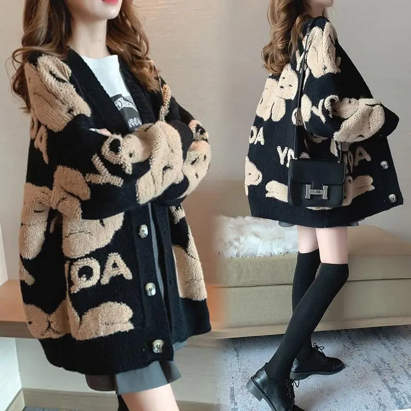 2021 winter knitted women's cardigan loose Street knitted sweater coat lovely cartoon embroidery V-neck cardigan women's jacket