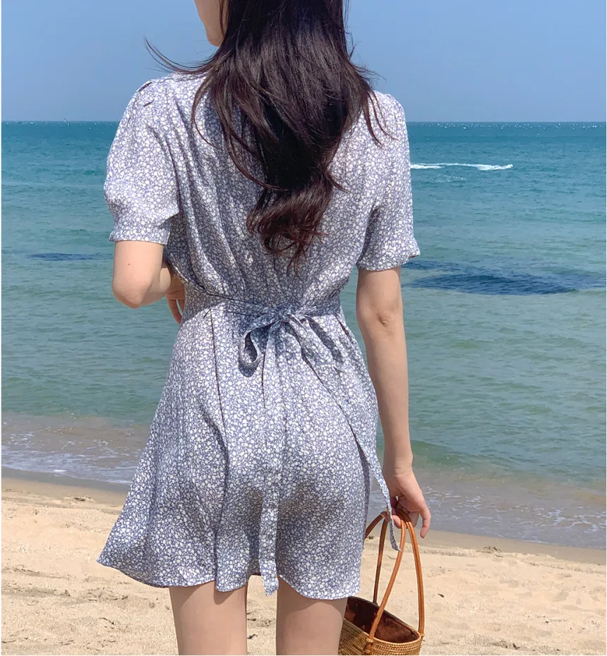 

Korean Chic Summer Sweet Broken Flower Age Reduction Square Collar Small Bubble Waist Show Thin Short Sleeve Chiffon 8440