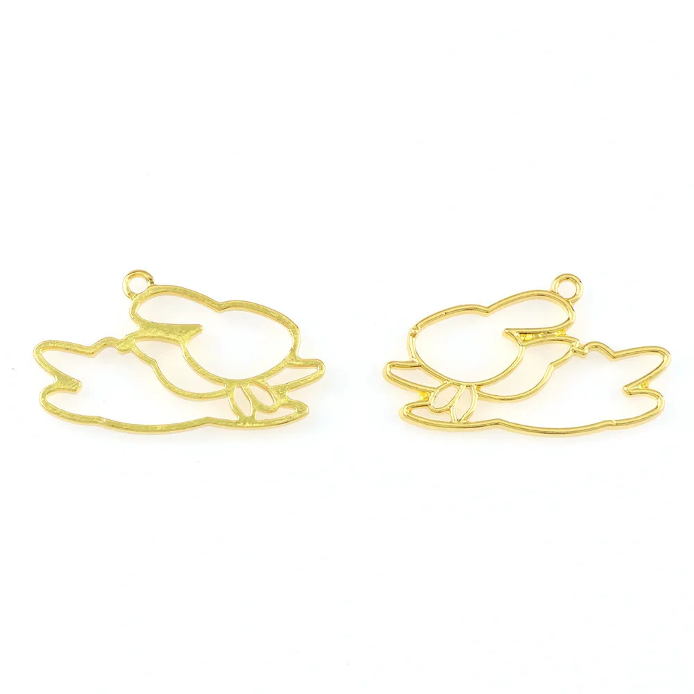 

2pc DIY Spaceship Astronaut Space Rabbit Space Universe Pendants Accessories Wholesale Manual Handmake Material Metal Pendants