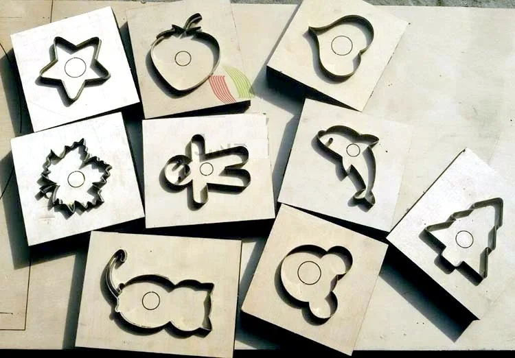 Leather Punch Cutter Mold Cutting Die Tool DIY Shaped Leathercraft for Wallet Shoes Bag Custom Design | Дом и сад