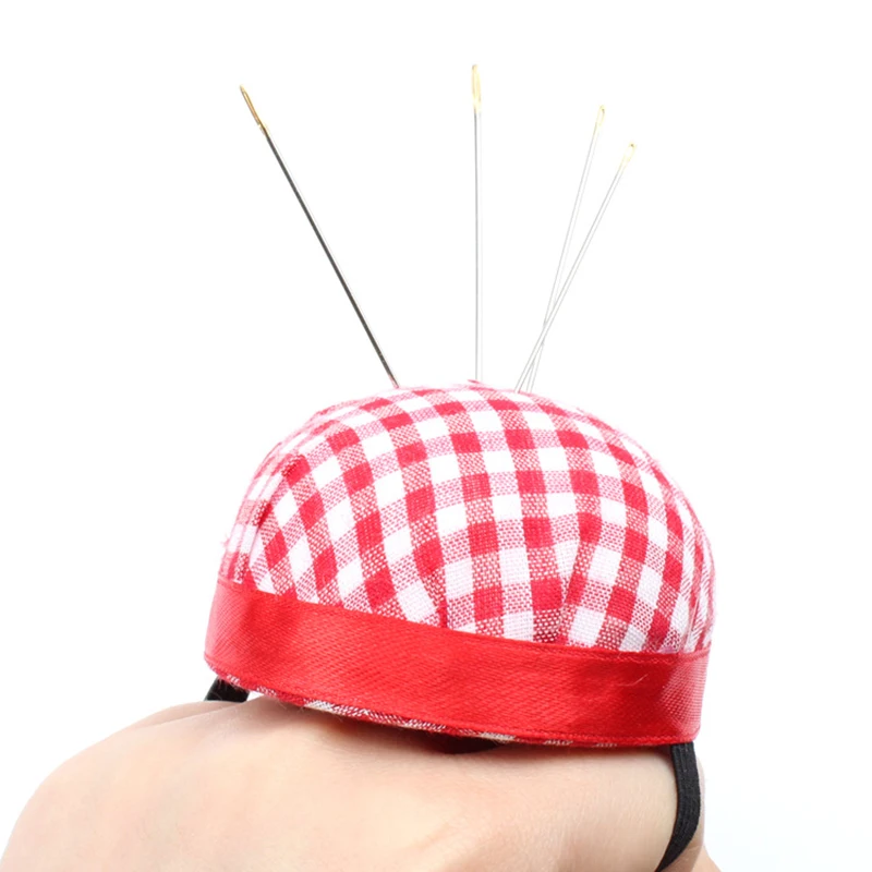 

1pcs Bal Vormige Naald Pin Kussen DIY Kruissteek Hulpmiddel Pincushions Met Elastische Pols Riem Naaien Accessoires