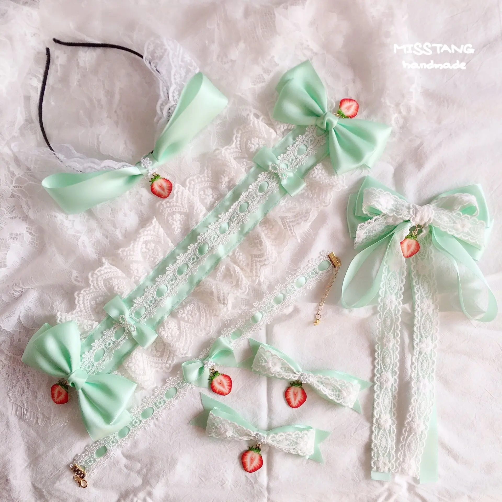 

Lolita Loli Hair Accessories Light Green Hair Band Small Strawberry Hair Clip Lace Soft Cute KC Small Things