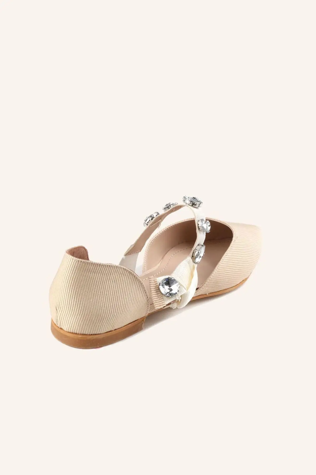 

SarEn Beige Diva Gemstone Ballerina
