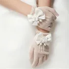 Белые кружевные перчатки с бантом для девочек, ажурные перчатки, цветочные перчатки для причастия, аксессуары для свадебной вечеринки и церемонии, костюм принцессы, платье, перчатки