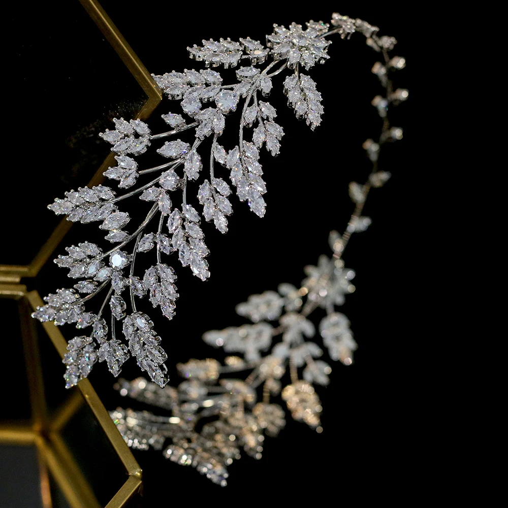 

ASNORA New fashion bride Tiara headdress hair accessories wedding headdress golden leaves leaves hair band zirconia crown