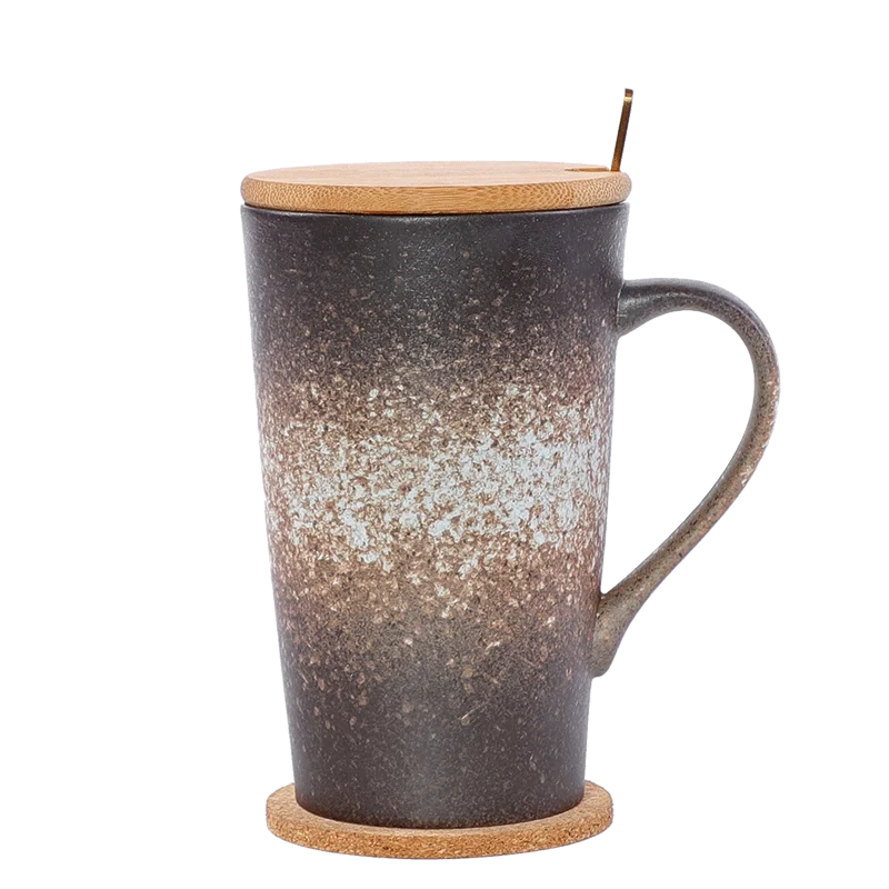 

Керамическая кружка с крышкой и ложкой, креативная индивидуальная трендовая большая емкость для воды, мужская и женская Паровая чашка, кофе...