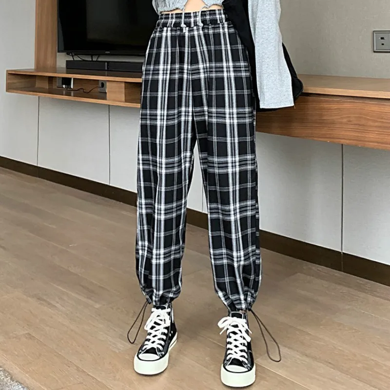 

Women Harajuku Plaid Pants Women High Waisted Korean Style Oversize Checkered Trousers For Female Straight Casual Bunch Legs