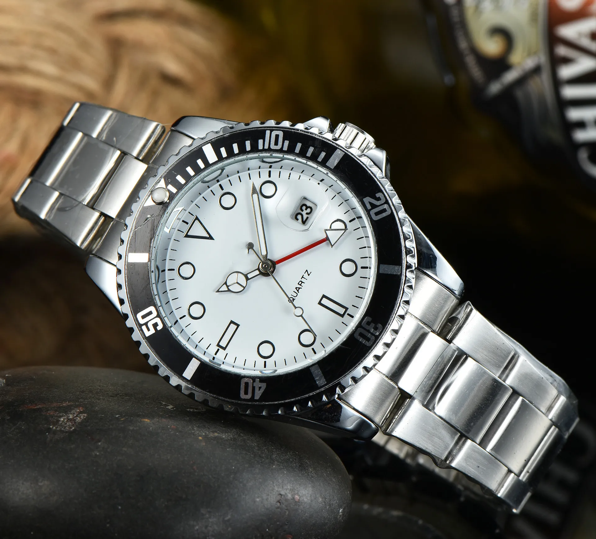 

AAA+New fashion classic men's high grade business watch waterproof watch wine barrel watch personality WATCH QUARTZ WATCH