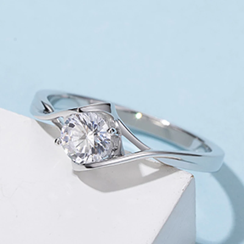 0.5ct 5 0 мм VVS1 кольца с муассантом сертификатом круглой блестящей огранки 925