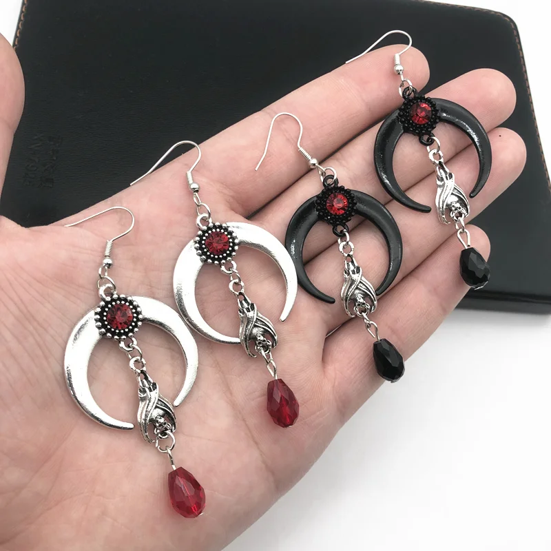 Exaggerated Horn Earrings Personality Bat Red Bead Pendant Earrings Women Men Dark Gothic Punk Earrings Jewelry Wholesale