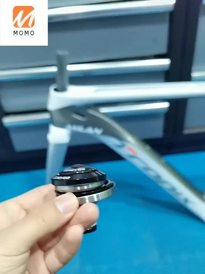 

Milan Carbon fiber road bike frame super light