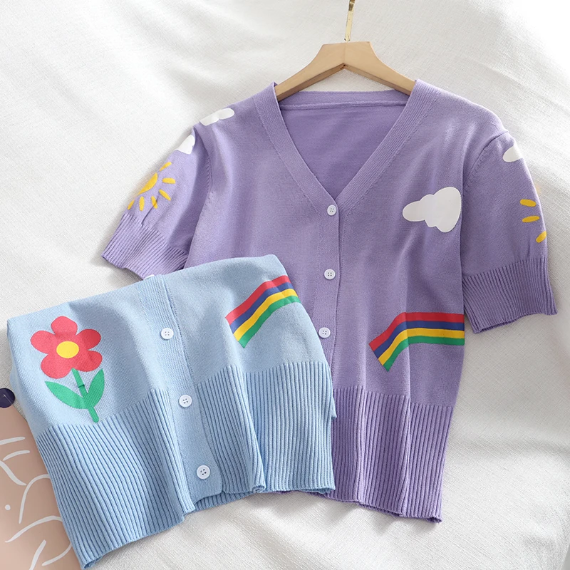 

New Childlike White Cloud Rainbow Flower Knitted Short-sleeved Shirt Female Summer Retro V-neck Short T-shirt