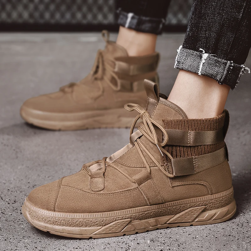 

Men's Casual Shoes