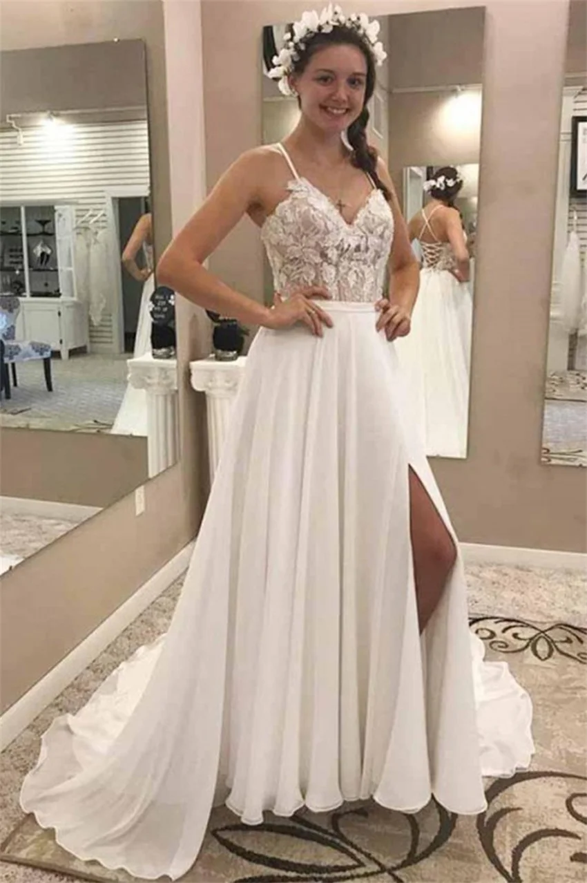

2020 Simple A-Line Wedding Dresses Backless Lace Appliques Spaghetti Straps Bride Dress Sexy Side Split Chiffon Wedding Gown