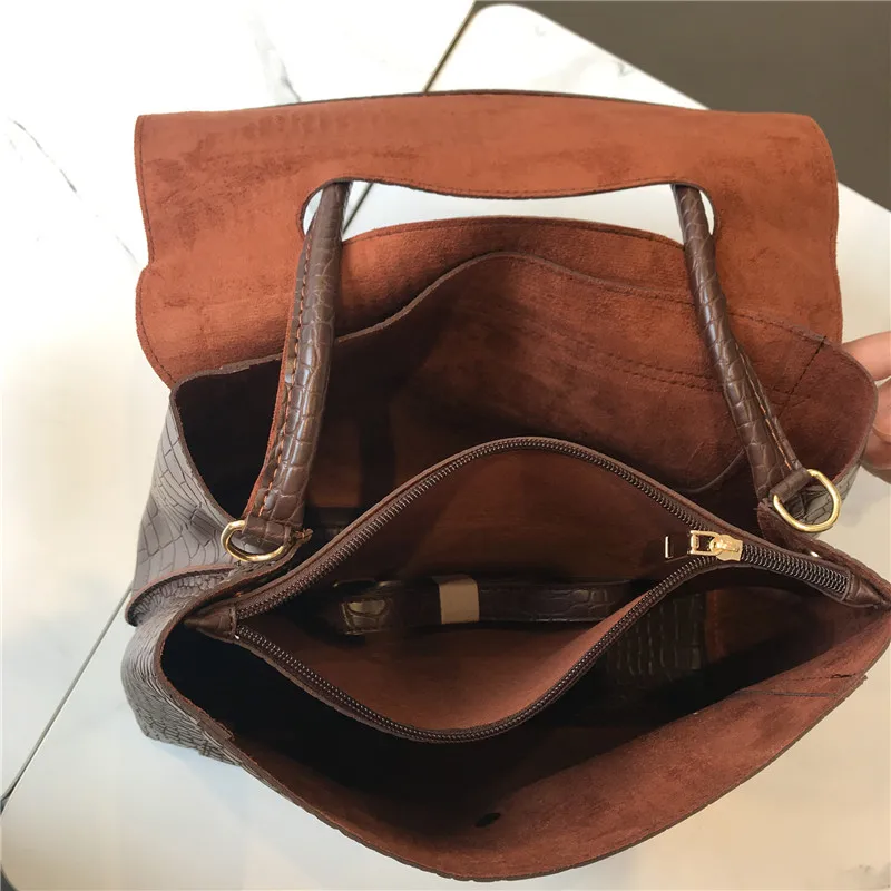 

Korean Style Crocodile Pattern Vintage Handbag Large Capacity Shoulder Bags Versatile Female Messenger Bag Bolsos Feminina